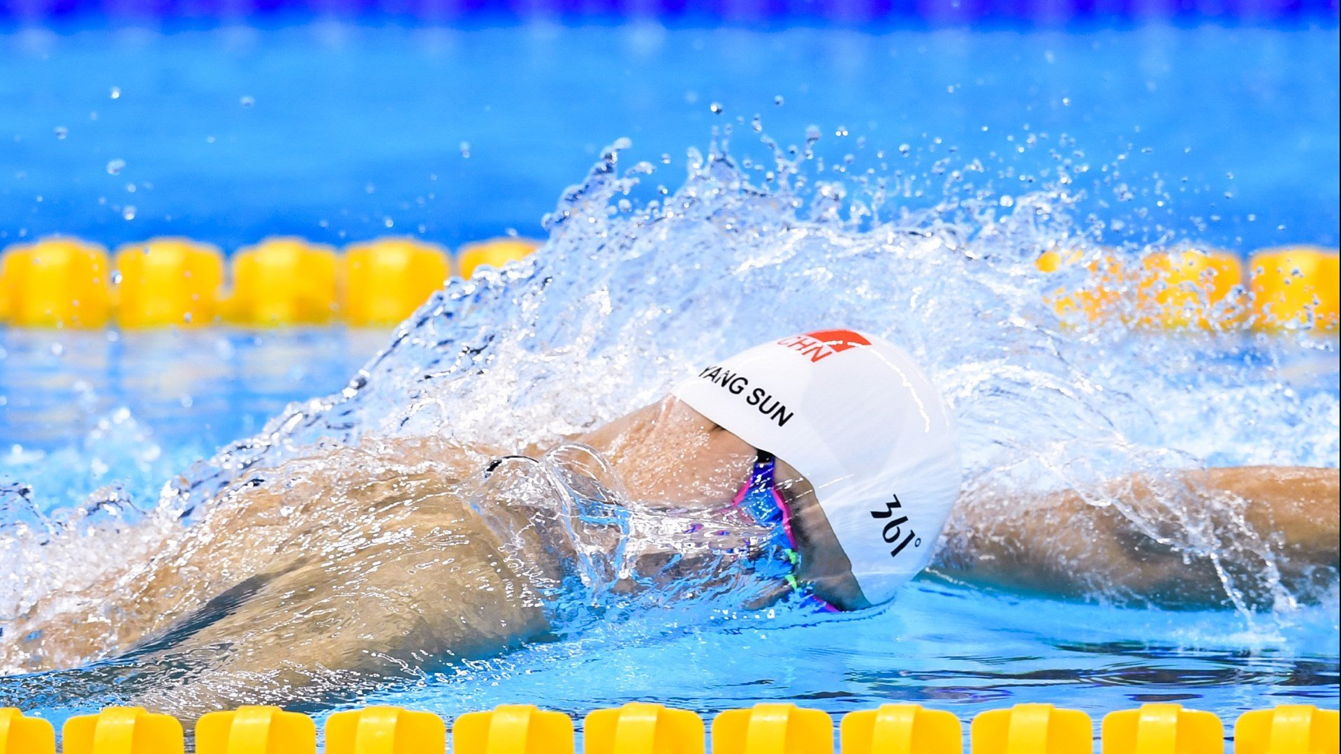 《英雄联盟》官方发布年度幕后花絮,粉丝期待爆棚,英雄联盟mv彩蛋